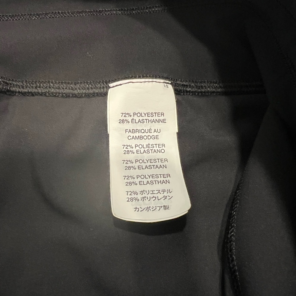 Vuori Daily Legging - Black - Picture 11 of 14